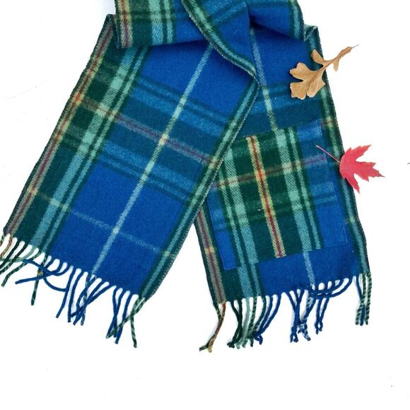 Patrick King Woollen Co Merino Wool Pocket Scarf NWT | Blue Green Tartan Gift - Picture 11 of 16